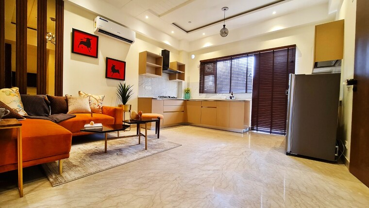 Living Room, kirti nagar 4 Bedroom 300 Sq.Yd. Builder Floor In Kirti Nagar Delhi 8584557