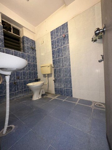 Bathroom in 3 BHK Apartment at Morabadi – for Rent