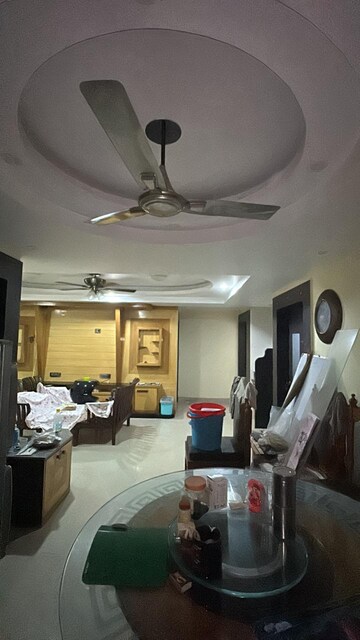 Living Room in 3 BHK Apartment at Morabadi – for Rent