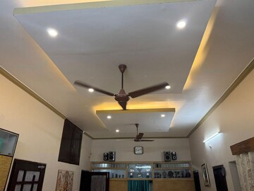 Furnished Amenities in 2 BHK Independent House at Gomti Nagar – for Rent