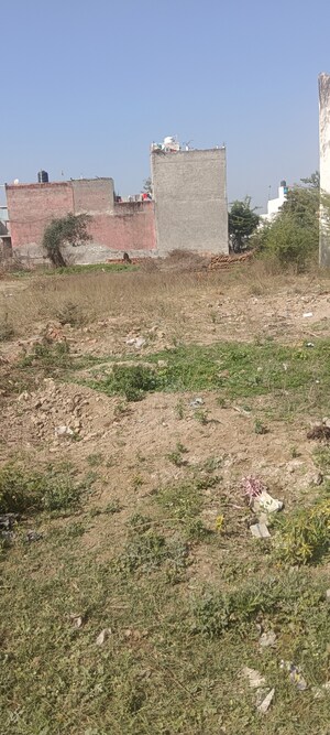 Plot Area in  Plot at Kalindi Kunj – for Sale