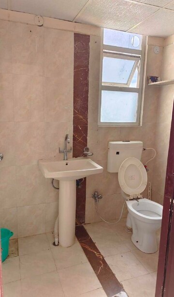 Bathroom in 1 BHK Apartment at AVL 36 Gurgaon, Sector 36 – for Rent