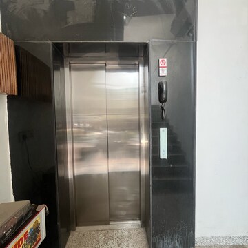 Kitchen in  Showroom at Chattarpur – for Rent
