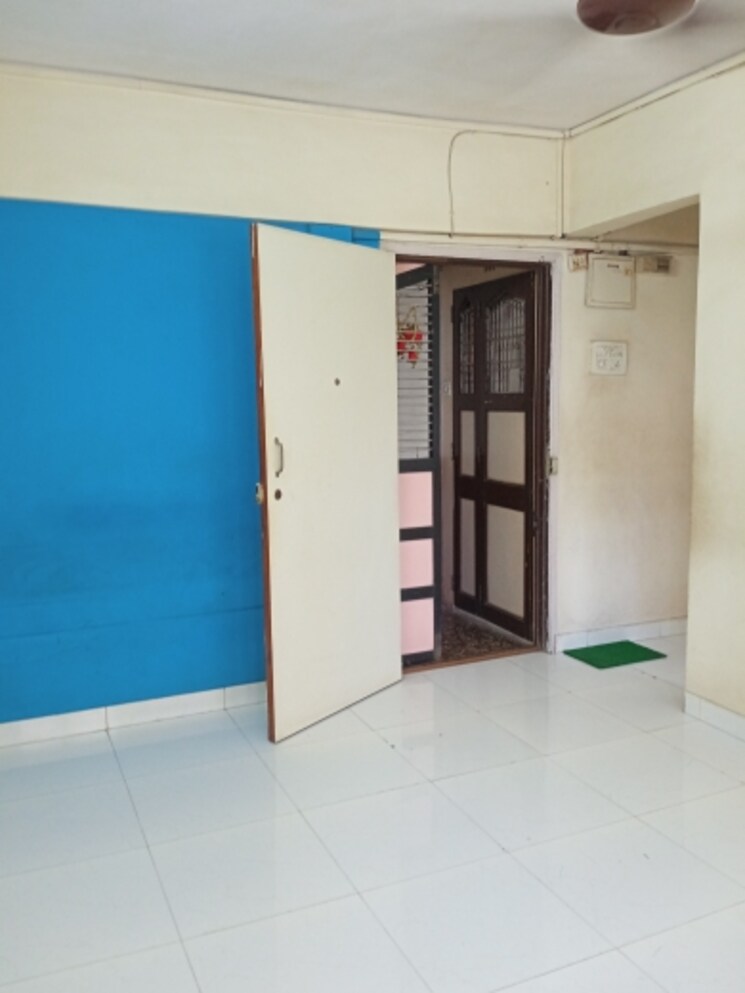 Room, andheri west 1 Bedroom 570 Sq.Ft. Apartment In Andheri West Mumbai 8584650