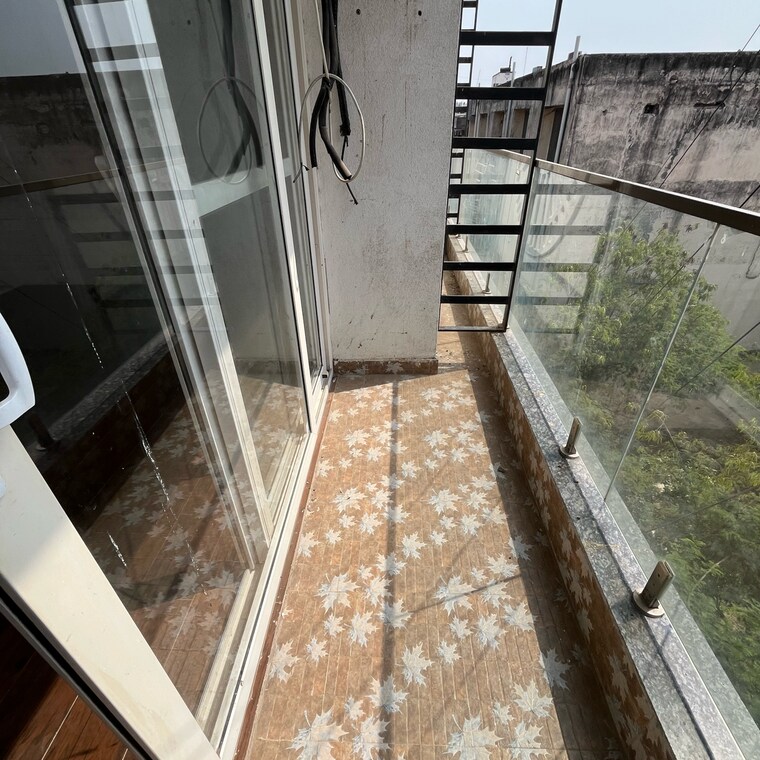 Balcony, chattarpur 3 Bedroom 1200 Sq.Ft. Builder Floor In Chattarpur Delhi 8584657
