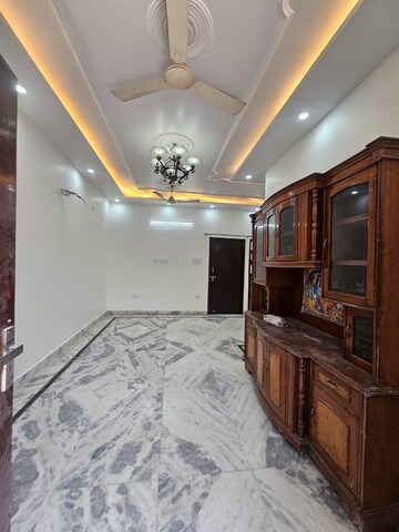 Bathroom in 2 BHK Independent House at Ansal Plaza Sector-23, Sector 23 – for Rent
