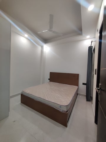 Building Lobby in 2 BHK Builder Floor at Ansal Sushant Residency, Sushant Lok Iii – for Rent