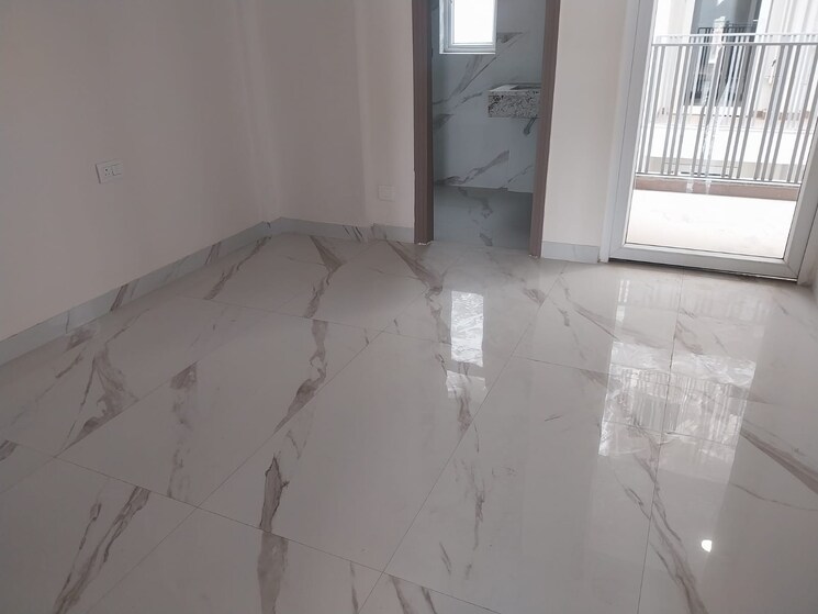 Bathroom, smart-world-gems 3.5 Bedroom 1494 Sq.Ft. Apartment In Sector 89 Gurgaon 8584696