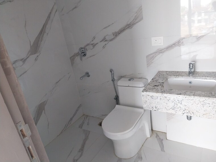 Bathroom, smart-world-gems 3.5 Bedroom 1494 Sq.Ft. Apartment In Sector 89 Gurgaon 8584696