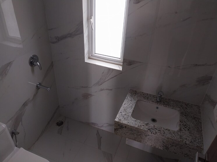 Bathroom, smart-world-gems 3.5 Bedroom 1494 Sq.Ft. Apartment In Sector 89 Gurgaon 8584696