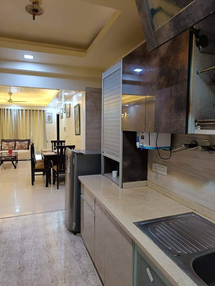 Living Room, paras-tierea 2 Bedroom 1195 Sq.Ft. Apartment In Sector 137 Noida 8584707