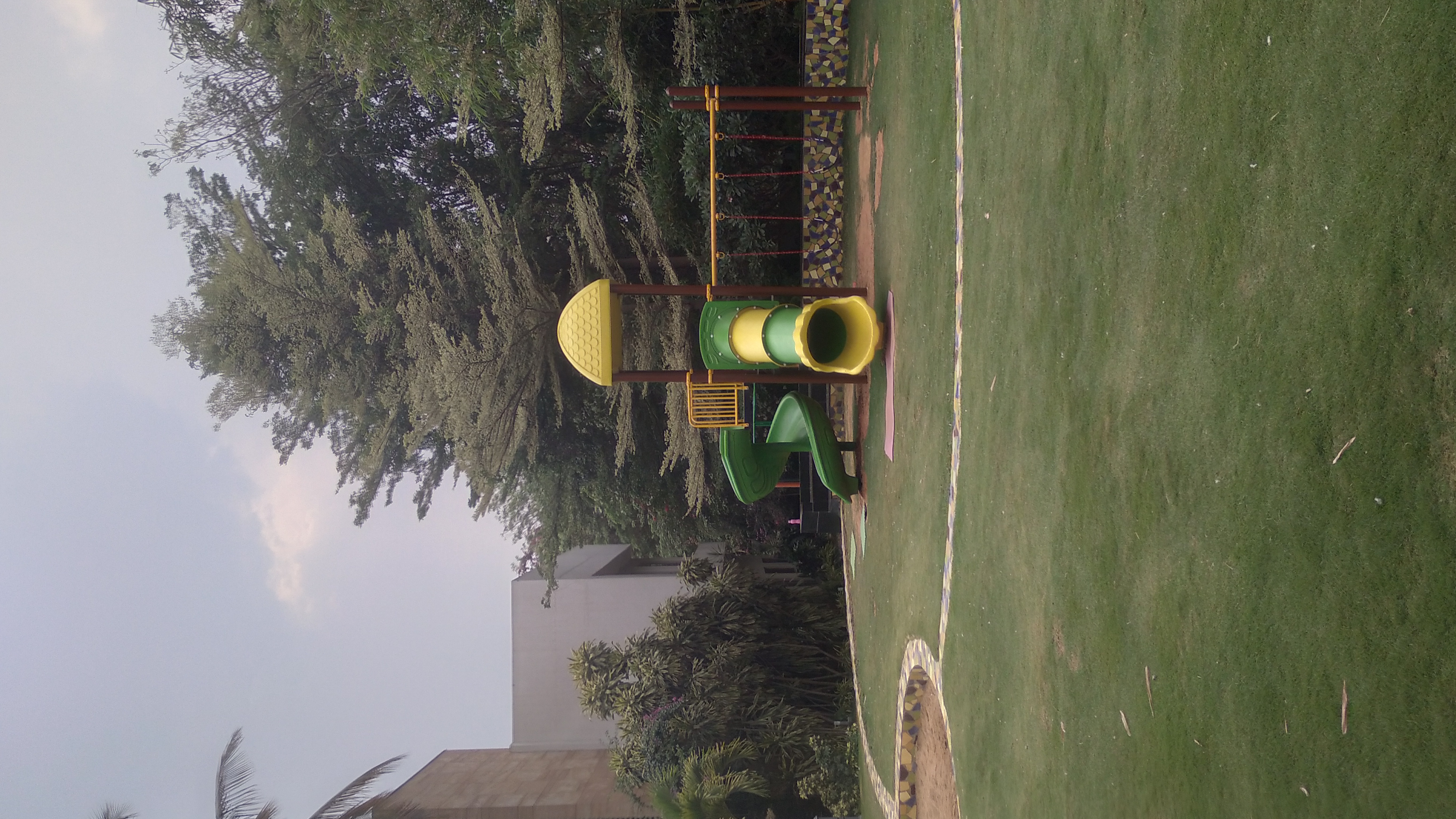 3.5 BHK + Pooja Room,Servant Room Apartment For Sale in NR Orchid Gardenia