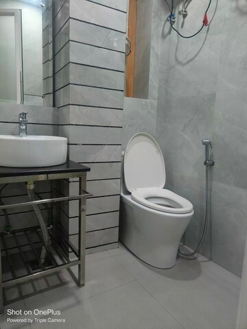 Bathroom in 2 BHK Builder Floor at Sector 57 – for Rent