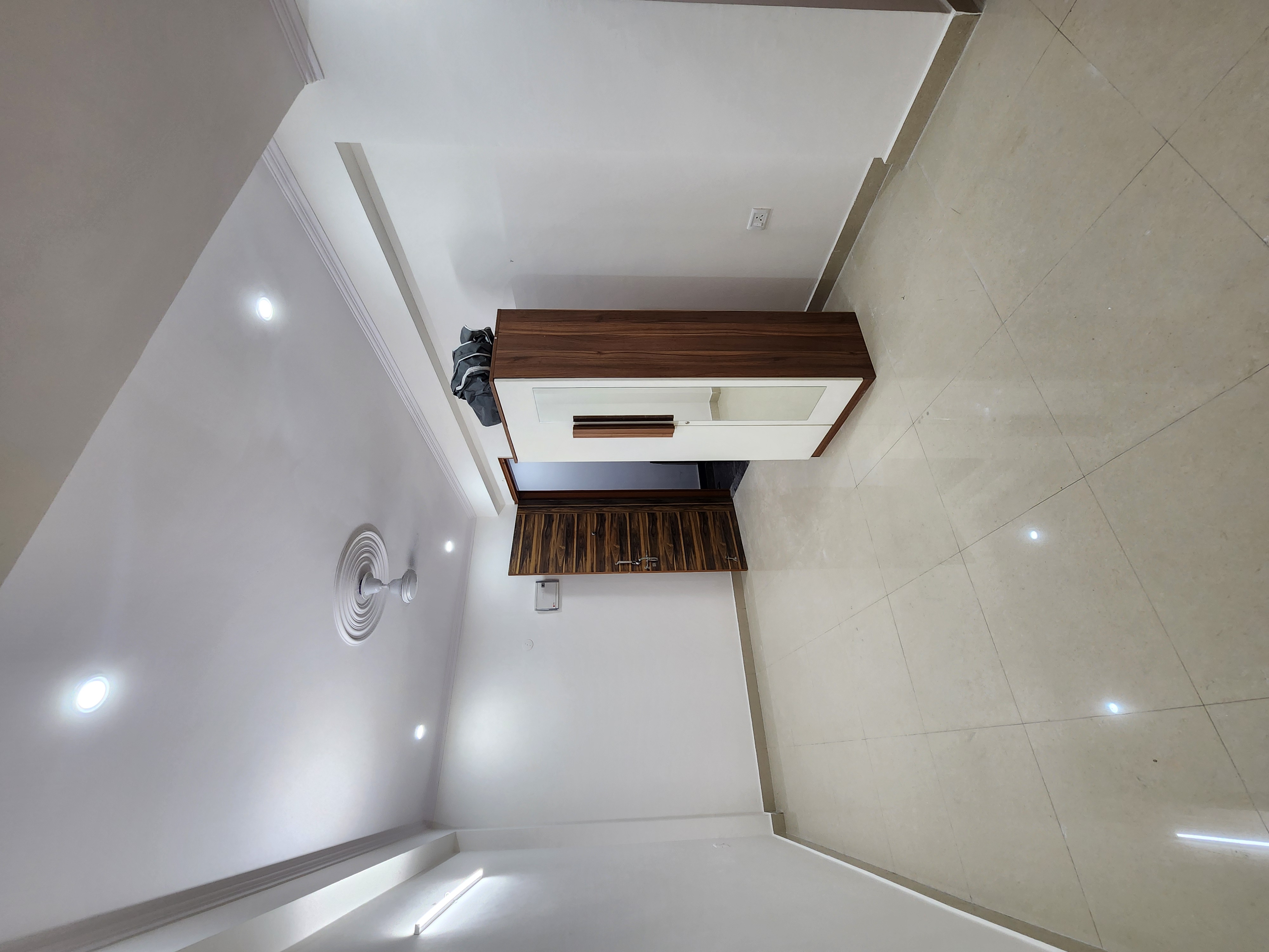 2 BHK Apartment For Rent in Chattarpur 