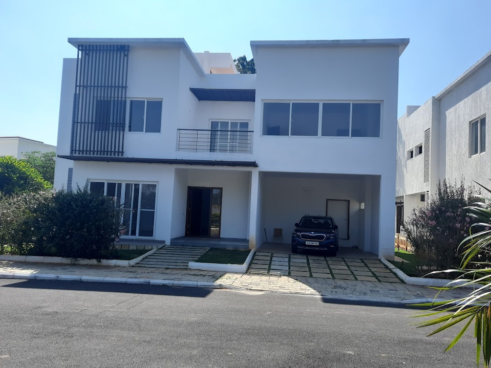 4 BHK Villa For Sale in Century Wintersun