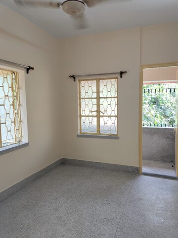 Room in 2 BHK Apartment at Naktala – for Rent