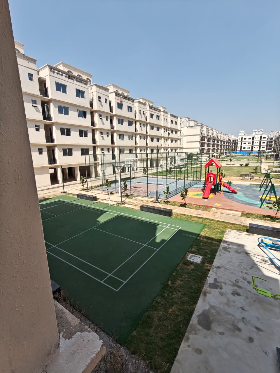 2 BHK + Servant Room Apartment For Sale in Signature Global Park 4 and 5