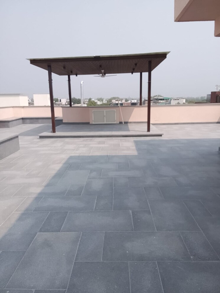 Room, vasant vihar 4 Bedroom 500 Sq.Yd. Builder Floor In Vasant Vihar Delhi 8584840