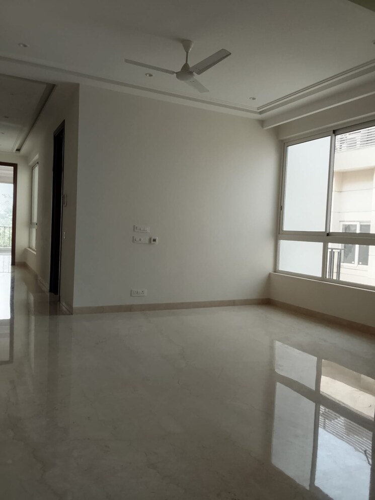 Room, vasant vihar 4 Bedroom 500 Sq.Yd. Builder Floor In Vasant Vihar Delhi 8584840