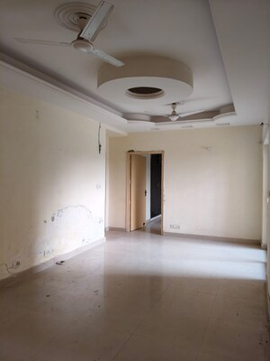 Building Lobby in 3 BHK Apartment at Nimbus Express Park View, Chi V Greater Noida – for Sale