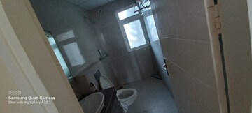 Bathroom in 3 BHK Apartment at Mapsko Mount Ville, Sector 79 – for Rent