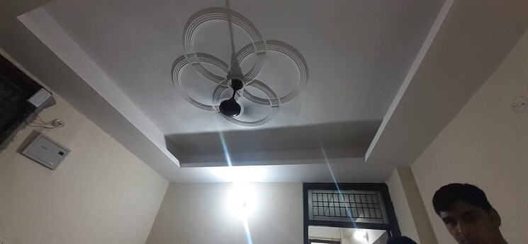 undefined, sr-73-avenue 3 Bedroom 1430 Sq.Ft. Builder Floor In Sector 73 Noida 8585010