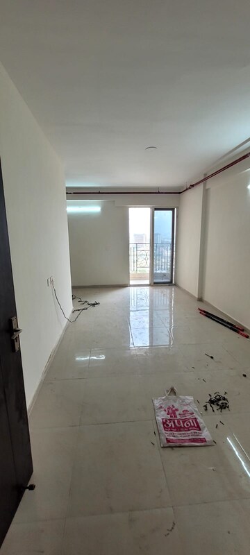 2 BHK Apartment For Rent in Signature The Millennia 2, Sector 37d