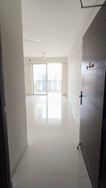 2 BHK Apartment For Rent in Godrej Aria, Sector 79
