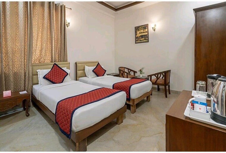 Floor Plan, pushpanjali-puram Commercial Office Space 800 Sq.Yd. In Fatehabad Road Agra 8585239