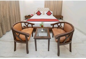 Team Area in  Office Space at Pushpanjali Puram, Fatehabad Road – for Sale