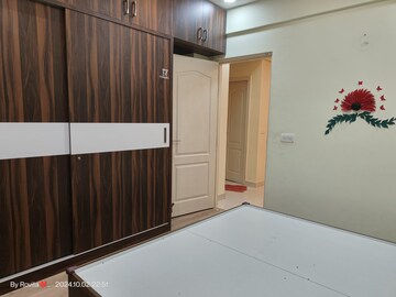 Room in 2 BHK Apartment at Godrej 101, Sector 79 – for Rent