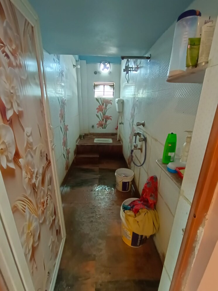 Bathroom, natagarh 4 Bedroom 1600 Sq.Ft. Builder Floor In Natagarh Kolkata 8585174
