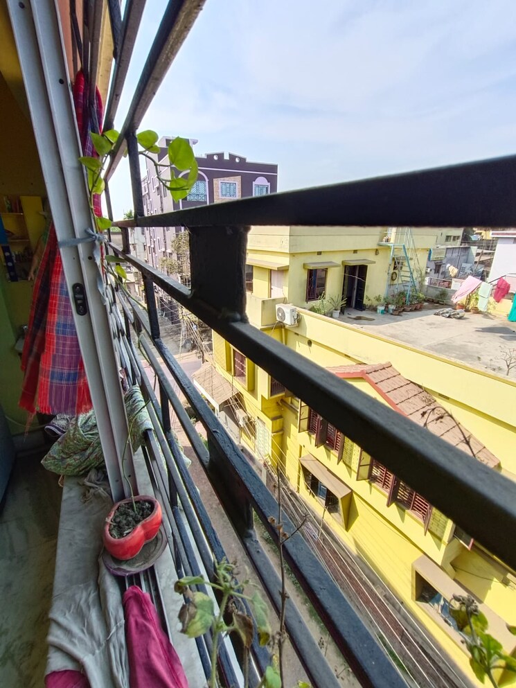 Balcony, natagarh 4 Bedroom 1600 Sq.Ft. Builder Floor In Natagarh Kolkata 8585174