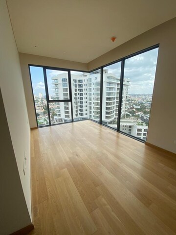 Room in 3 BHK Apartment at Embassy Lake Terrace, Hebbal – for Rent