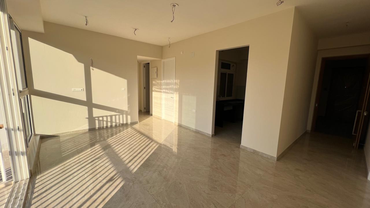 2 BHK Apartment For Sale in Lodha Amara