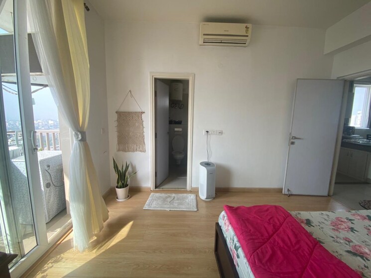 Living Room, bestech-park-view-city-2 3.5 Bedroom 1860 Sq.Ft. Apartment In Sector 49 Gurgaon 8585347