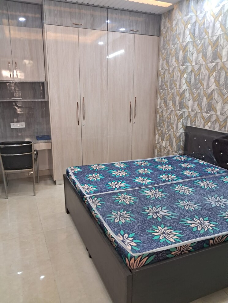 Bedroom, indrapuram 2 Bedroom 110 Sq.Mt. Builder Floor In Indrapuram Ghaziabad 8585335
