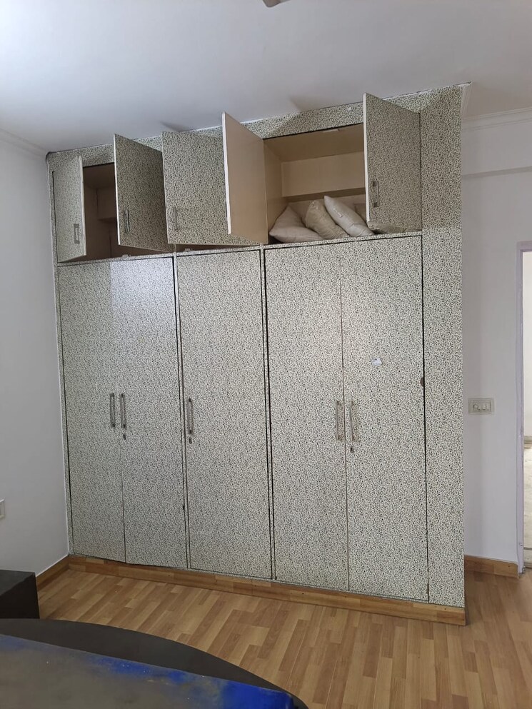 Bathroom, today-luxotica 3 Bedroom 300 Sq.Yd. Builder Floor In Sector 65 Gurgaon 8585358