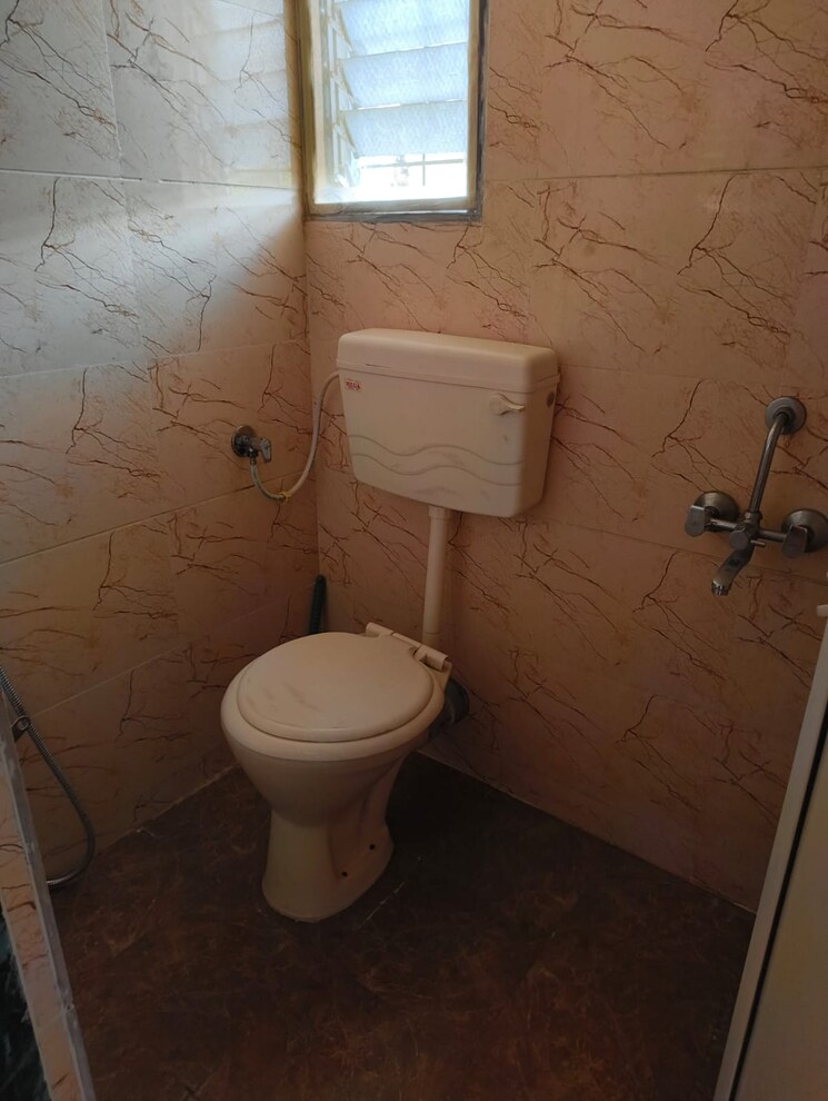 Bathroom, ghansoli sector 1 2 Bedroom 850 Sq.Ft. Independent House In Ghansoli Sector 1 Navi Mumbai 8585357