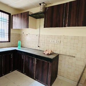 Kitchen in 3 BHK Builder Floor at TDI My Floor 1, Sector 63 – for Sale