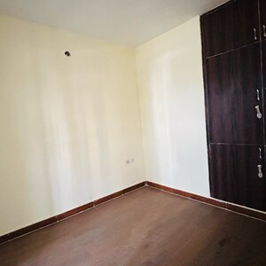 Room in 3 BHK Builder Floor at TDI My Floor 1, Sector 63 – for Sale