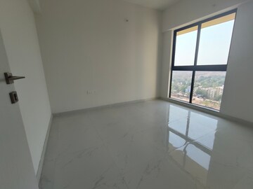 Room in 2 BHK Apartment at Runwal Gardens, Dombivli East – for Rent