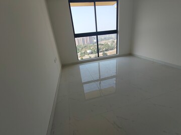 Room in 2 BHK Apartment at Runwal Gardens, Dombivli East – for Rent