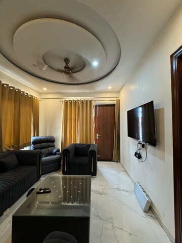 Master Bedroom in 3 BHK Builder Floor at Sector 45 – for Rent