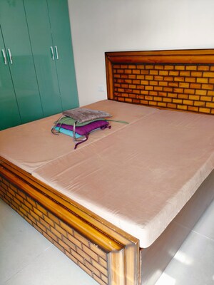 Bedroom in 2 BHK Apartment at Suncity Avenue 76, Sector 76 – for Sale