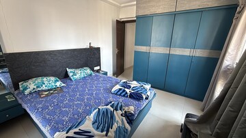 2 BHK Apartment For Rent in Bandra West