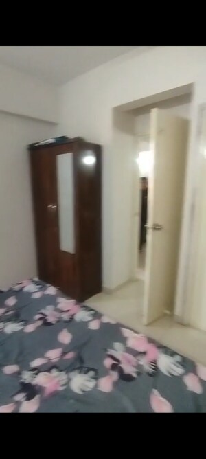 Room in 2 BHK Apartment at Signature Global The Millennia, Sector 37d – for Sale