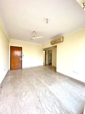 Living Room in 2 BHK Apartment at Khar West – for Rent