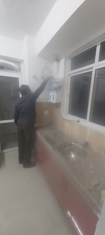 Bathroom in 3 BHK Apartment at Jaypee Greens Kosmos, Sector 134 – for Rent