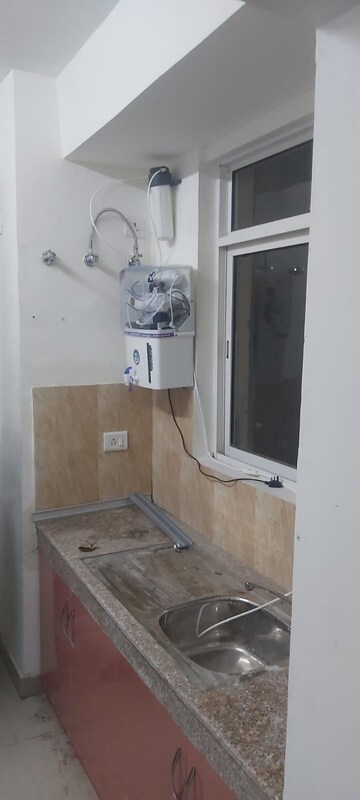 Bathroom in 3 BHK Apartment at Jaypee Greens Kosmos, Sector 134 – for Rent